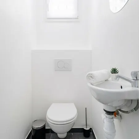Guersant - Maison Cosy 6pax Proche Etoile Casa vacanze Parigi